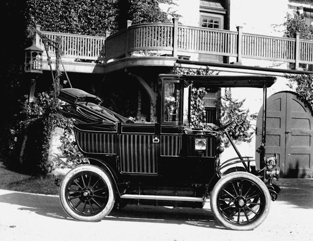 1905 electromobile ev larz anderson