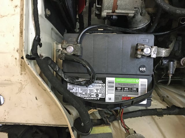 Car battery top down electrical wiring