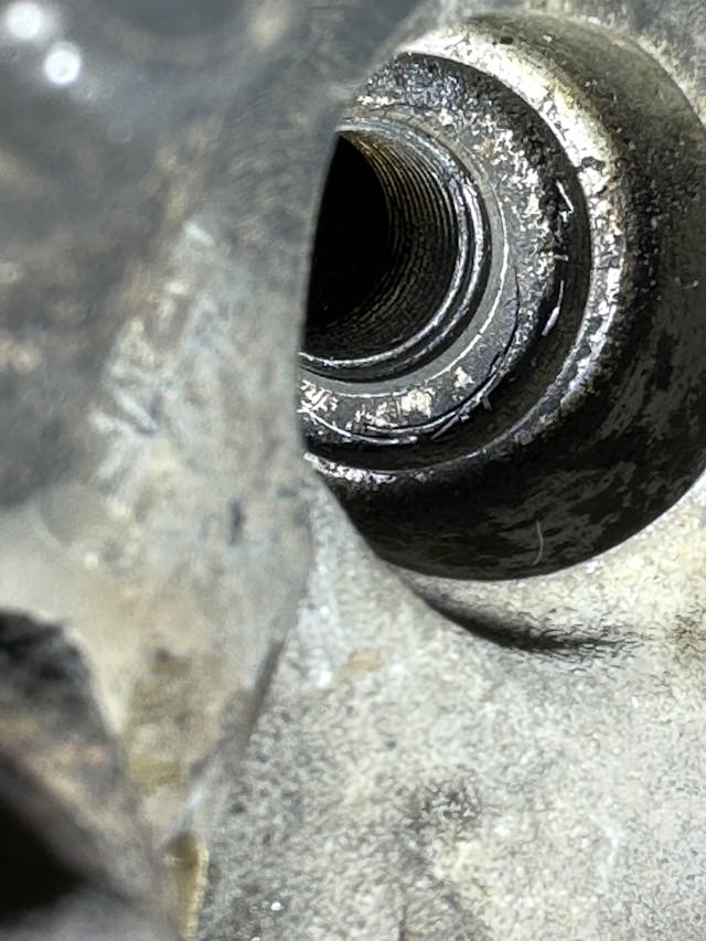 damaged spark plug threads