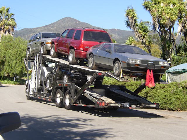 1981 DeLorean DMC-12 deliver truck