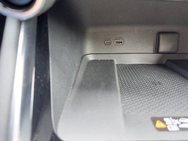 2024 Chevrolet Traverse Z71 USB ports