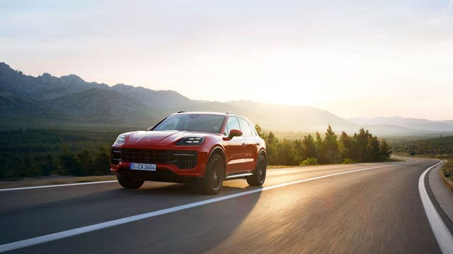 2025 Porsche Cayenne GTS SUV