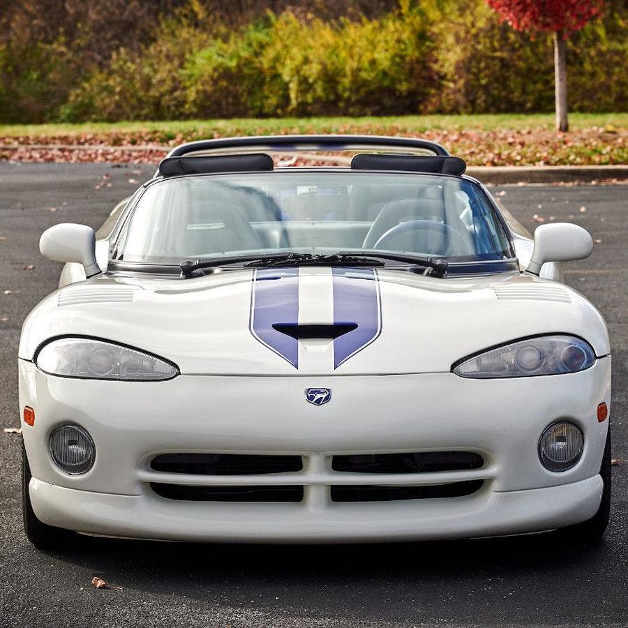 1996 Dodge Viper Stretch front