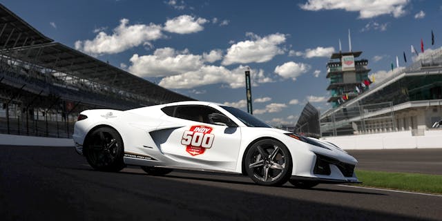 Corvette E-Ray Indy 500 Pace Car