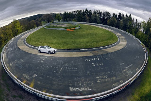 New VW GTI Clubsport Nurburgring