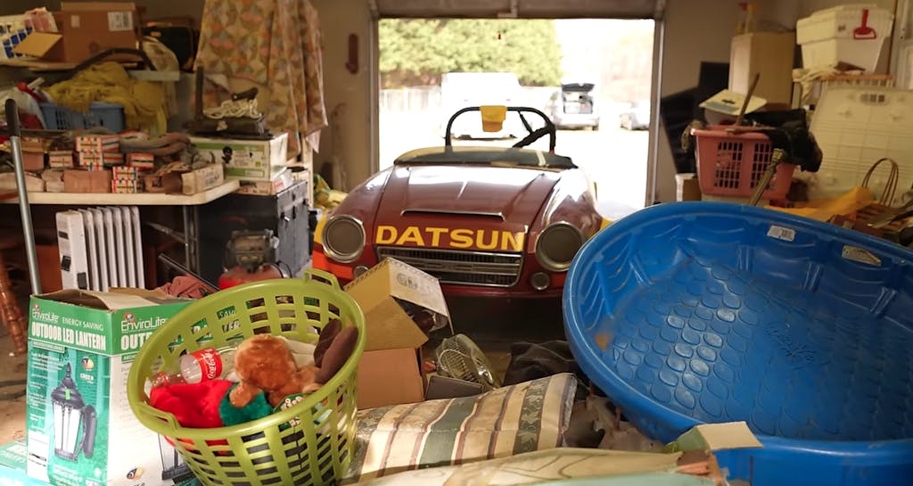 Barn Find Hunter: You Should Have Known Linda Sharp - Hagerty Media