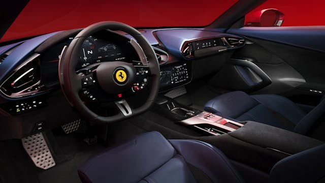 Ferrari V12 Cylindri interior front cockpit