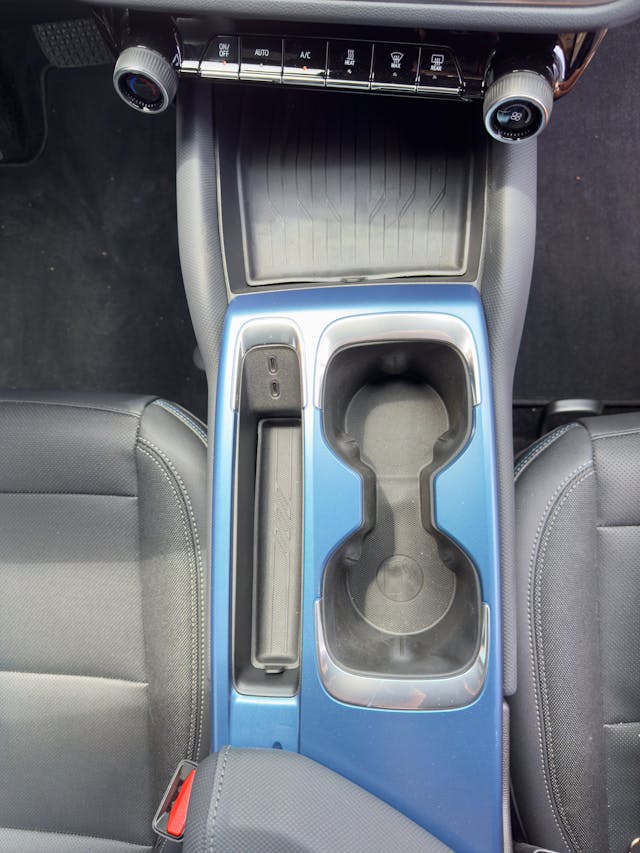 2024 Chevrolet Equinox EV interior center console