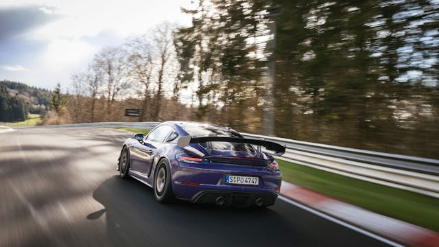 718 cayman gt4 rs manthey
