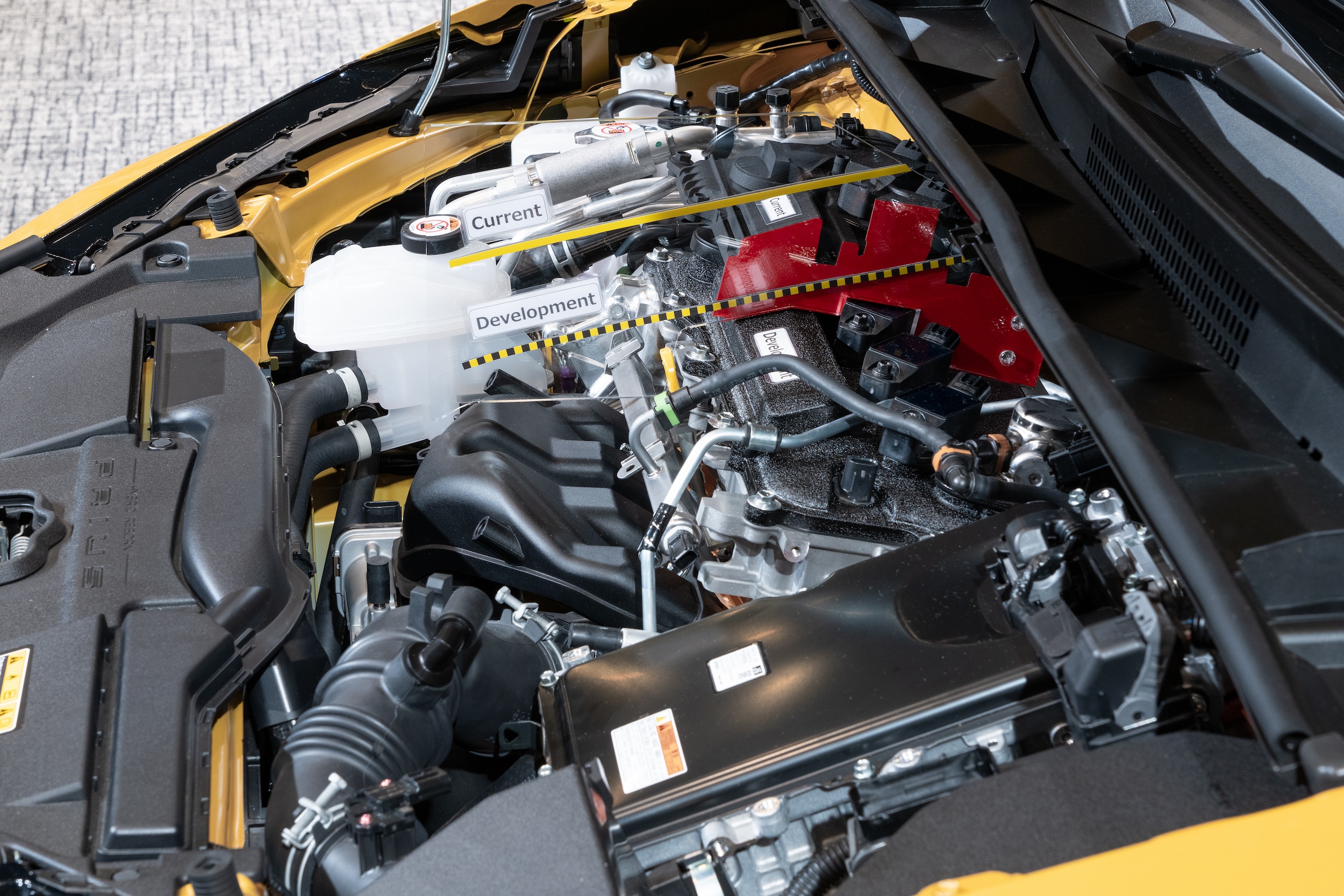 Um protótipo de carro equipado com motor 1.5L de 4 cilindros em linha atualmente em desenvolvimento pela Toyota Motor Corporation