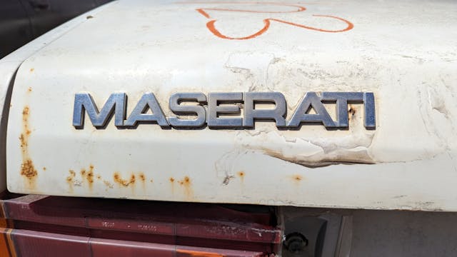 1989-Maserati-Biturbo-Spyder badge lettering