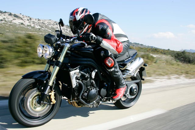 2005_Speed_Triple