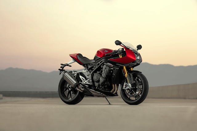 2022_Speed_Triple_1200RR