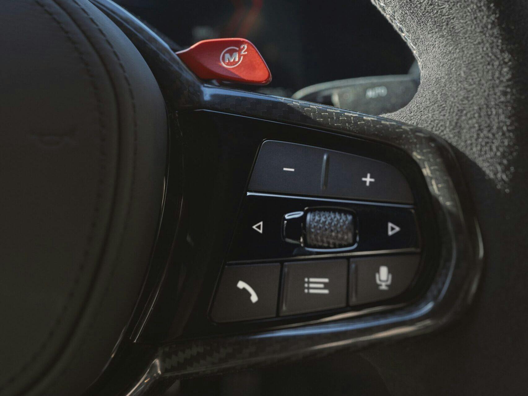 2025 BMW M2 interior mode button