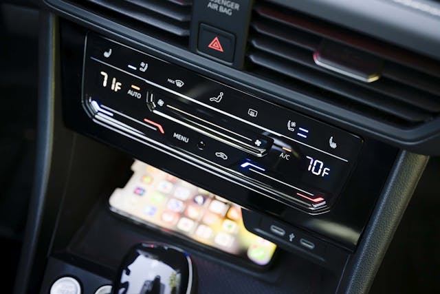 2025 Volkswagen Jetta SEL interior climate controls detail