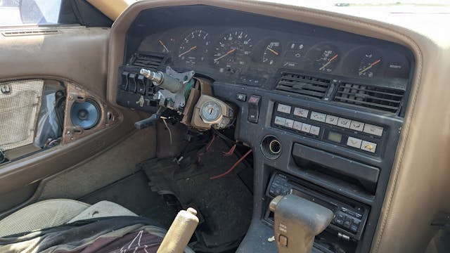 1987 Toyota Supra Turbo dash missing steering wheel