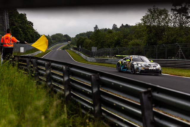 2024 Nurburgring 24 Horas Porsche Bandeira Amarela