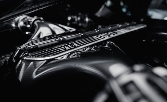 Bugatti Tourbillion engine detail