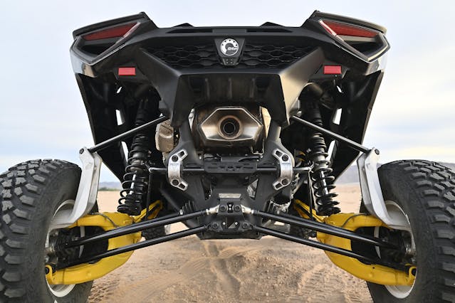 Can-Am-Maverick-R rear suspension