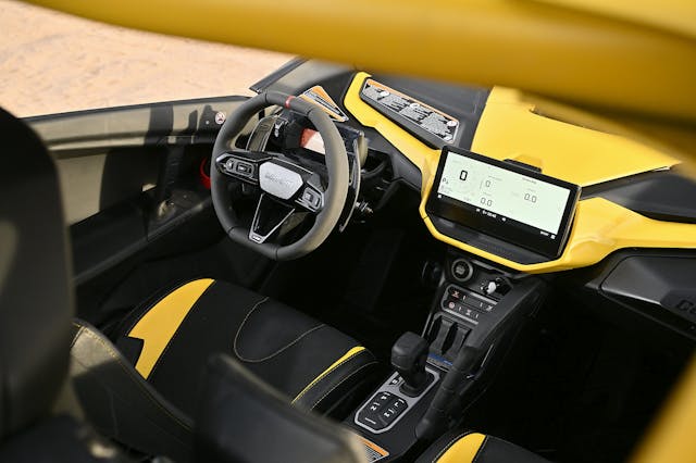 Can-Am-Maverick-R interior