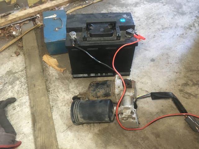 Testing the compressor out of the truck