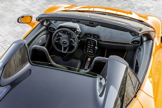 McLaren Artura Spider orange interior