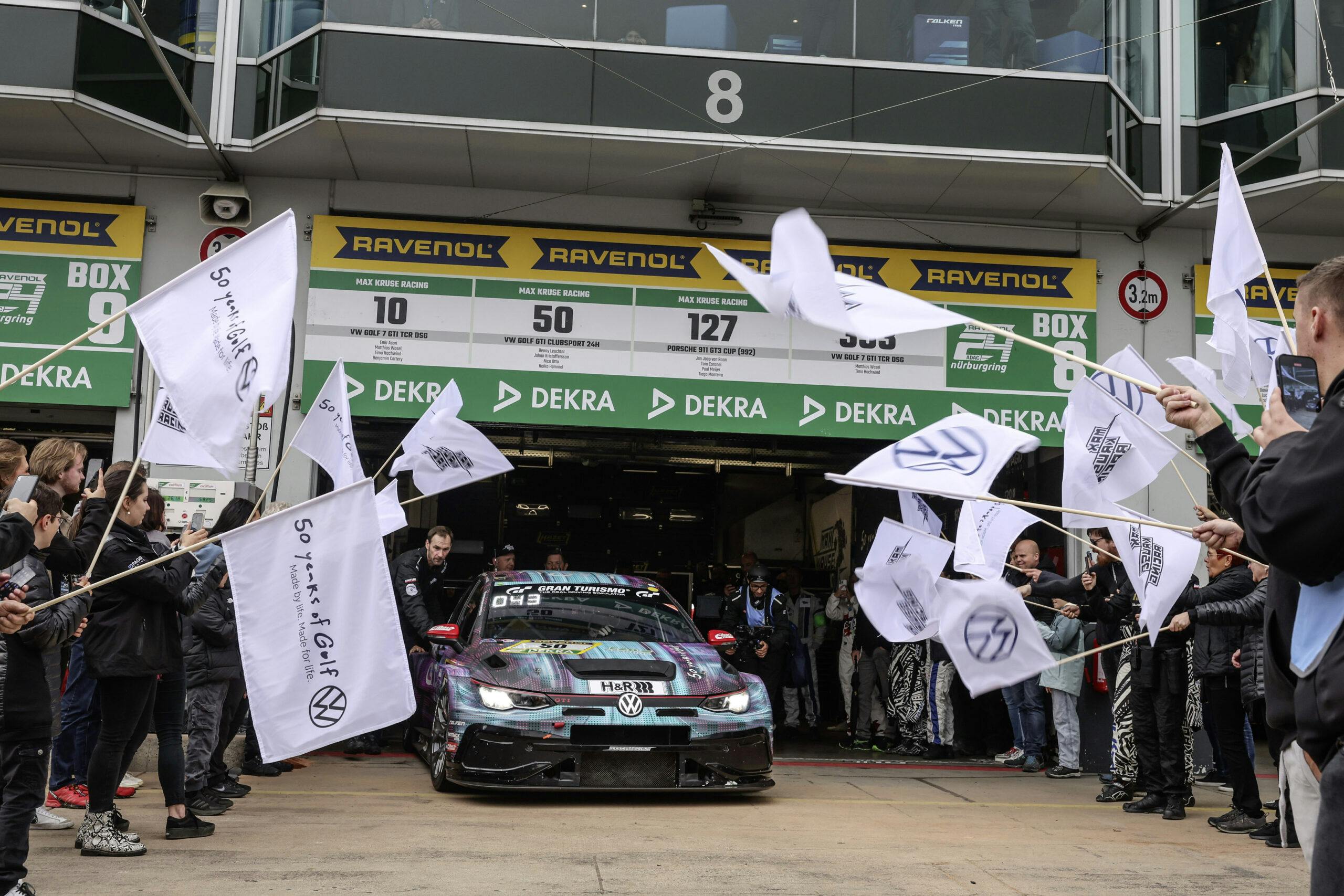 VW 24h Nürburgring 2024 flags entrance