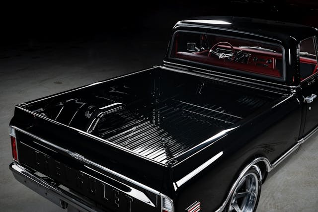 Velocity C10 bed