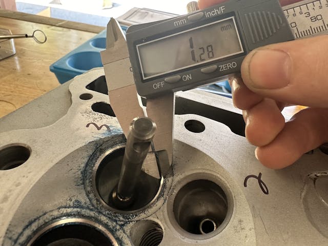 valve seat face measurement