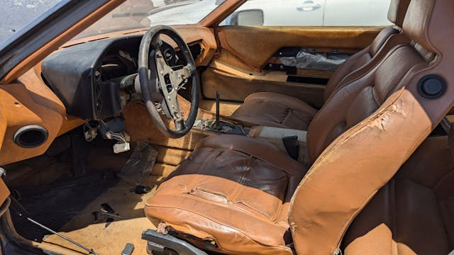 1979 Porsche 928 interior side