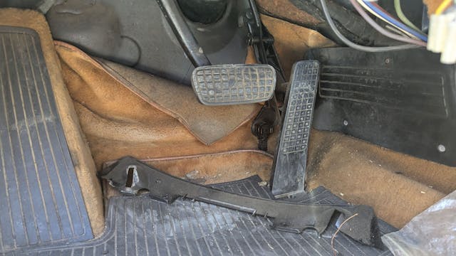 1979 Porsche 928 foot pedal parts