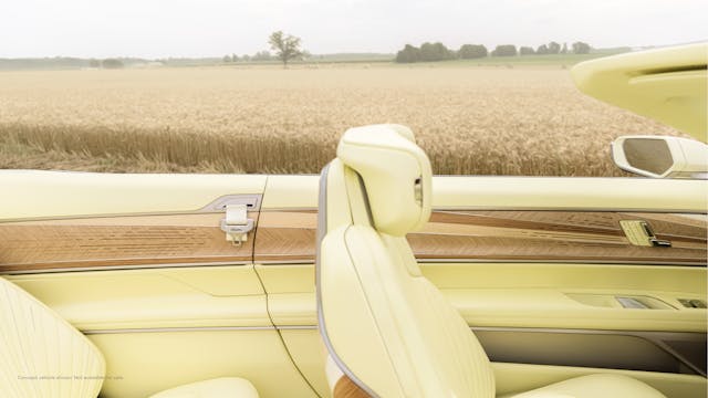 Cadillac Sollei Concept interior seat