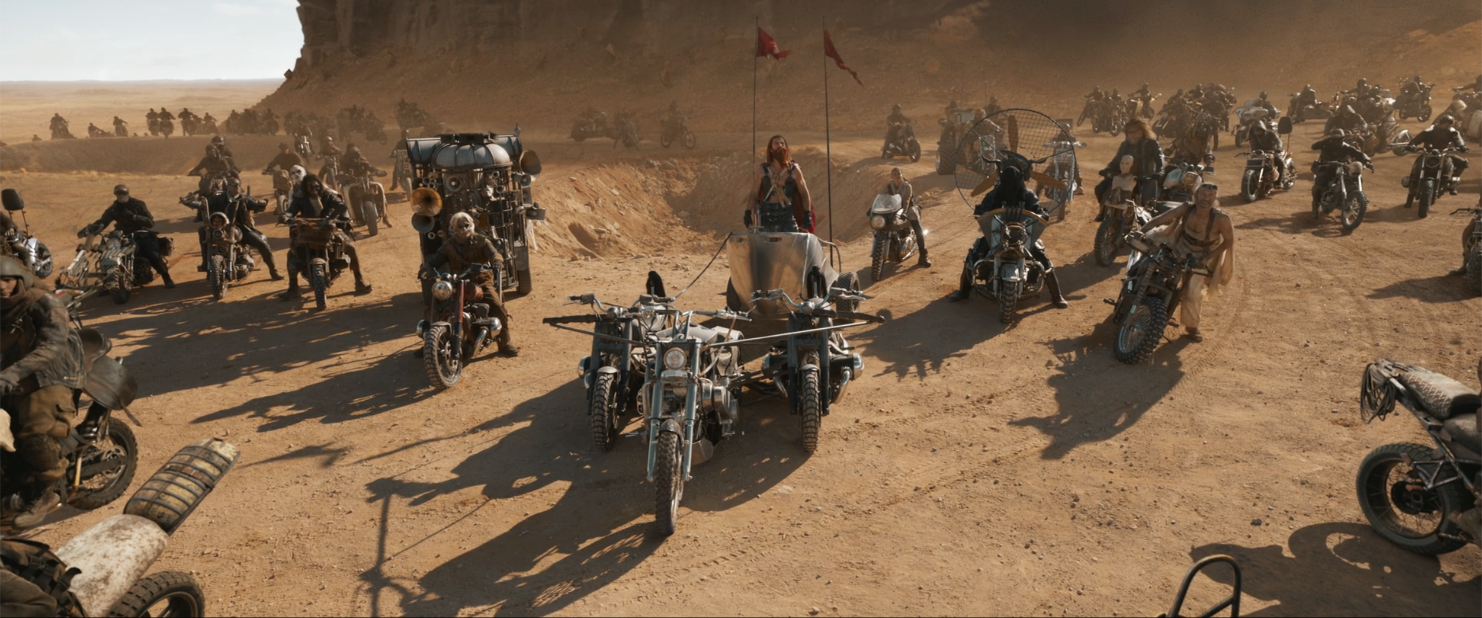 Furiosa Film Cars motorcycle gang full
