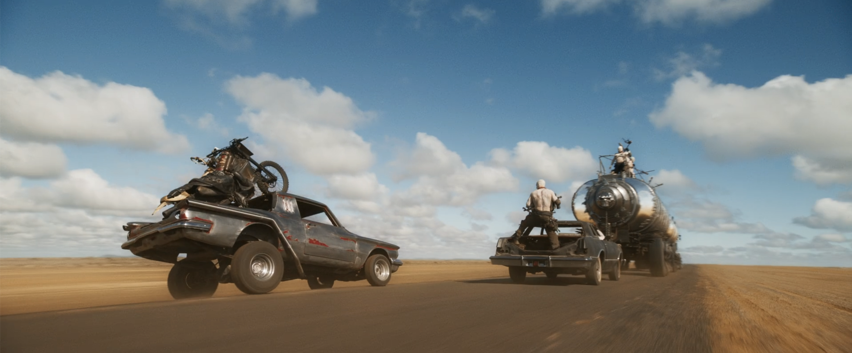 Furiosa Film Cars Valiant gasser tanker chase