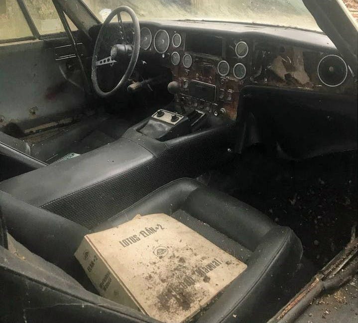 Lotus Elan interior damage