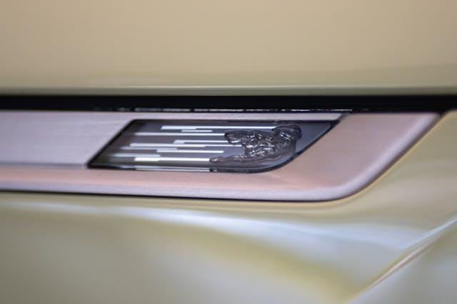 Cadillac Sollei Concept door detail