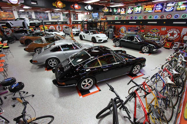 Raimist Florida car cave garage