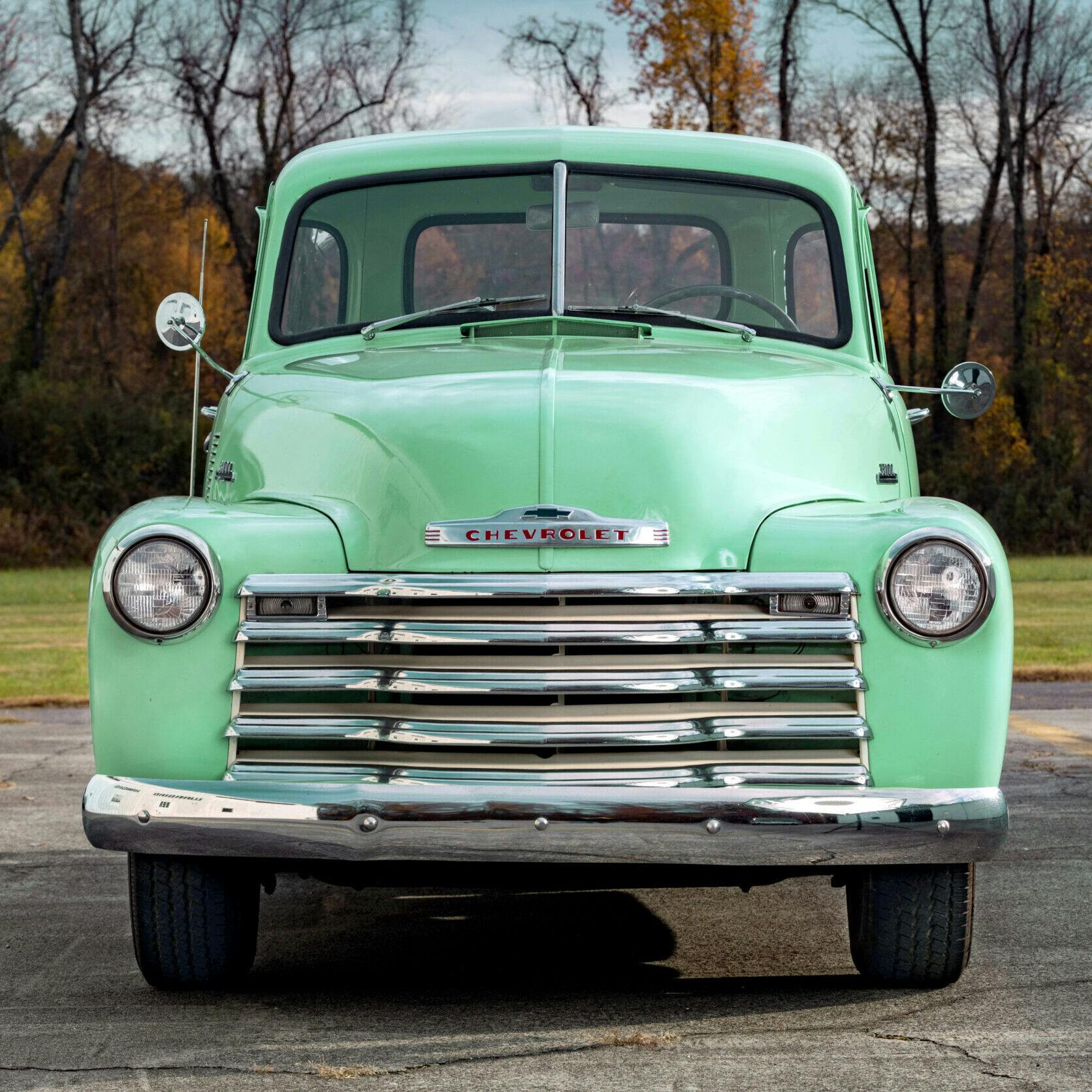1953 Chevy 3100 front