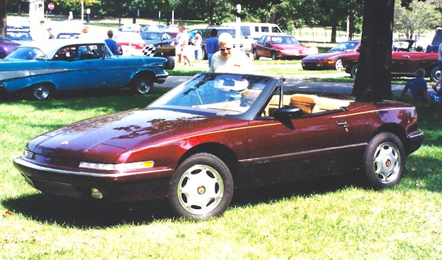 WItzenburg 1991 Buick Reatta front three quarter