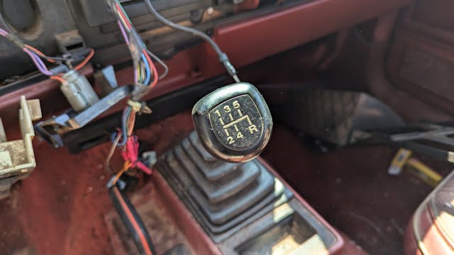 1984 Jeep Cherokee Chief interior 5 speed shifter
