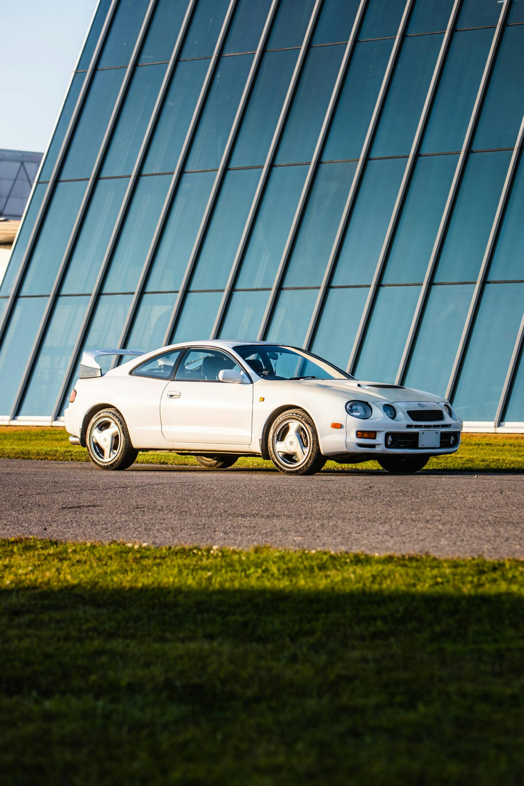 1994 Toyota Celica GT-Four front three quarter