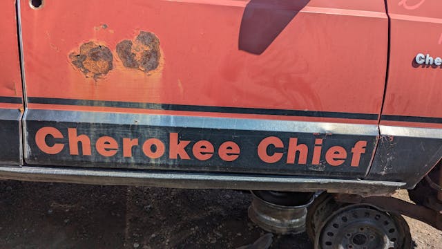 1984 Jeep Cherokee Chief rocker letters