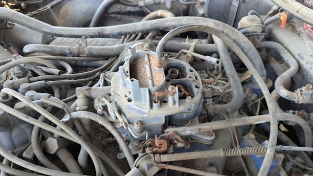 1971 Lincoln Continental Mark III engine carb