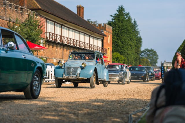 Concours of Elegance 2024 2CV