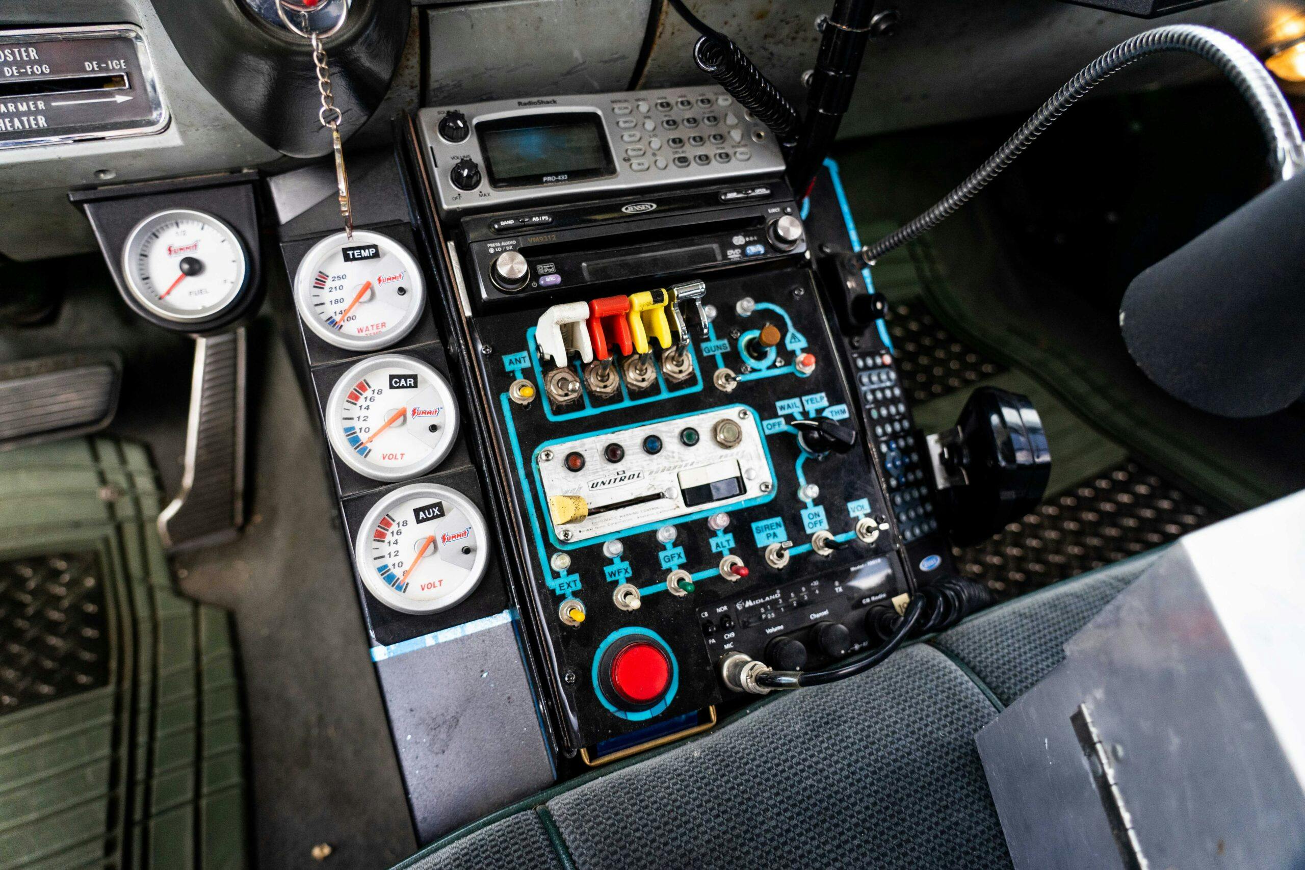 Ecto-1 custom Ghostbusters movie car interior controls