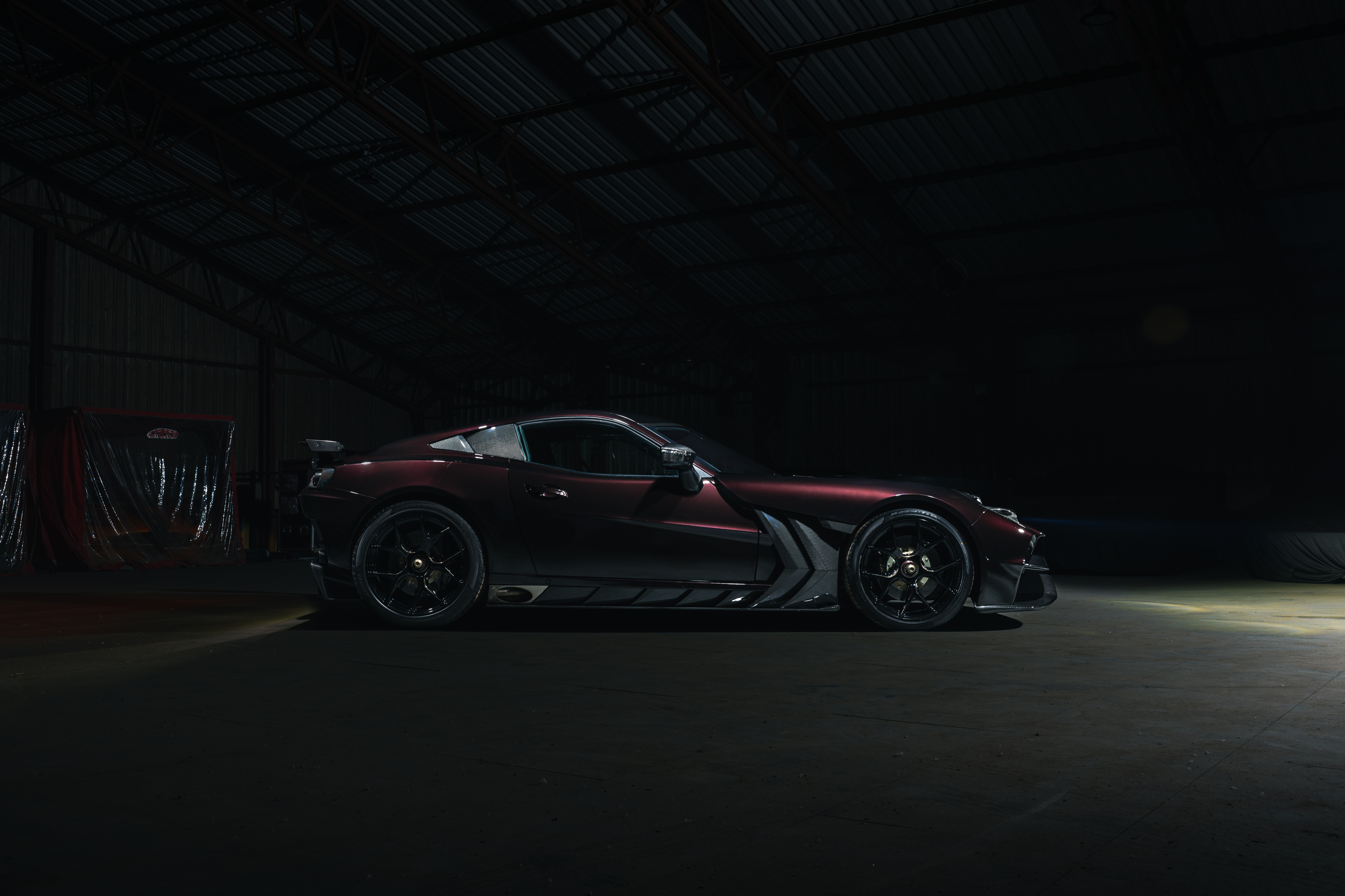 600-HP Akula Supercar Is an Anniversary Gift to Ginetta's Owner—and 19 ...