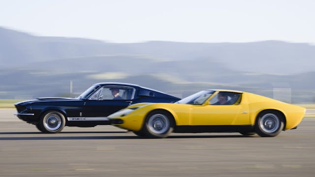 Shelby GT 500 Lamborghini Miura group action blur