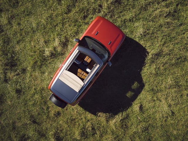 Scout Traveler overhead