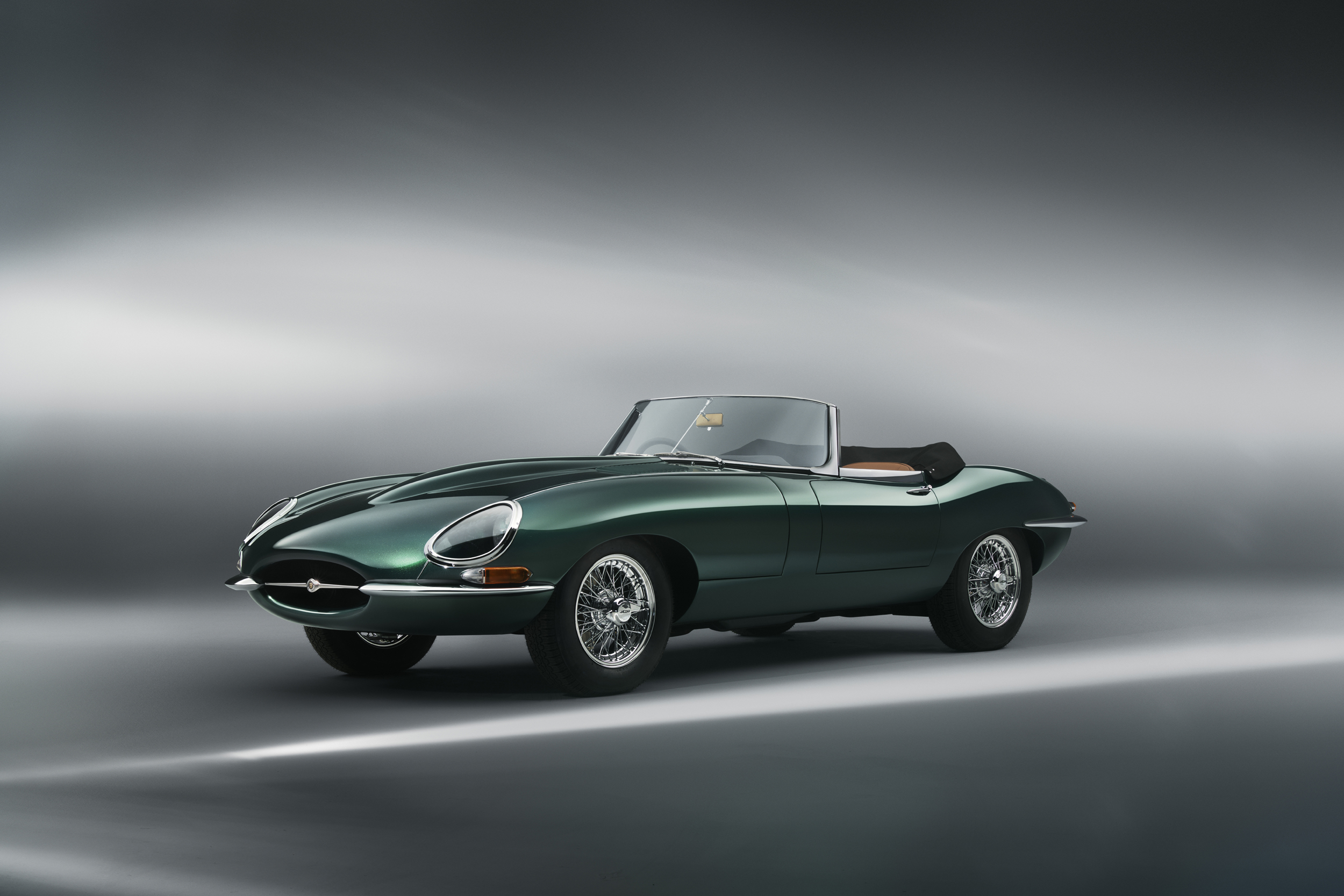 Lightweight E-TYPE Restored - This Missing Six | Jaguar USA