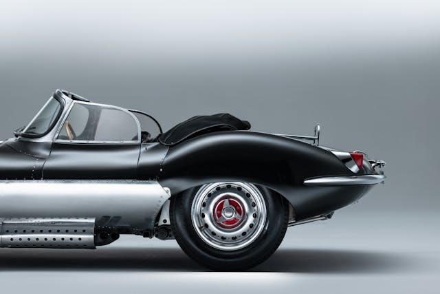 1957-Jaguar-XKSS rear 2